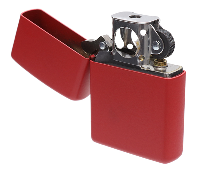 Zippo Classic Red Matte Pipe Lighter - Image 2